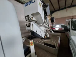 4#5641 Nissan Cabstar con piattaforma aerea Isoli