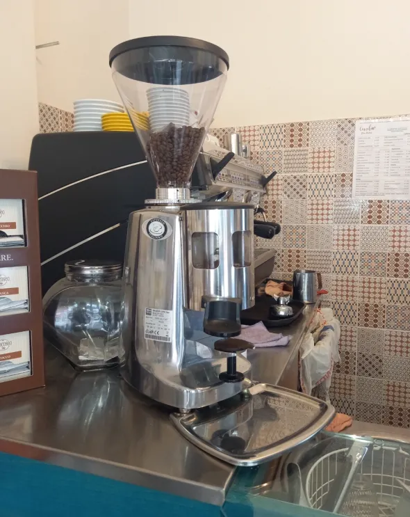 Nuova Simonelli Appia 2 + Macinacaffè e Addolcitore