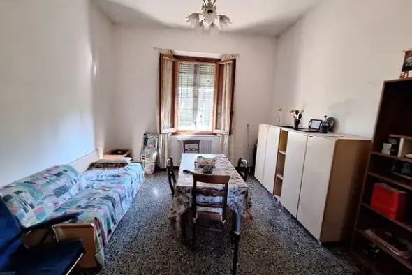 #24060 Opificio artigianale con mobili e appartamenti