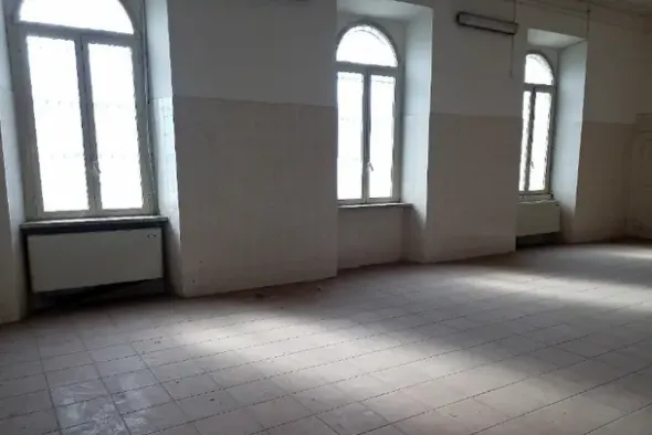 #24532 Opificio con appartamenti