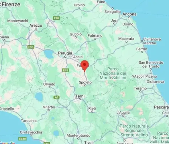#24599 Opificio con showroom uffici e corte privata