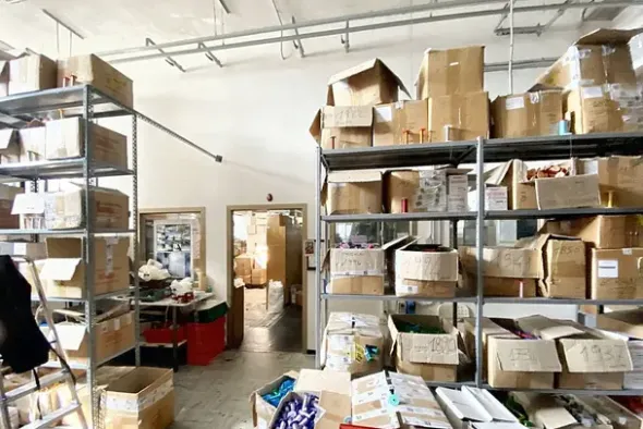 #24599 Opificio con showroom uffici e corte privata