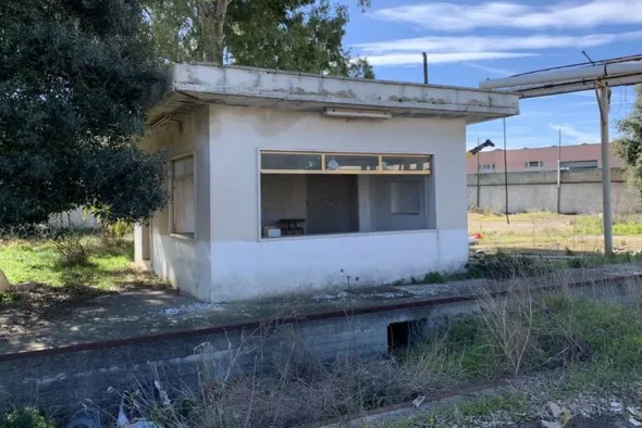 #15801 Opificio con terreno edificabile industriale