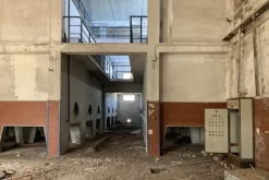 #15801 Opificio con terreno edificabile industriale