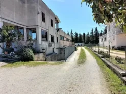 #16022 Opificio con uffici e autorimessa
