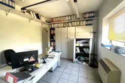 #2639836 Opificio con uffici e cortile privato (part 256)