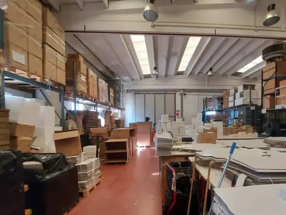 #19018 Opificio industriale con corte esterna