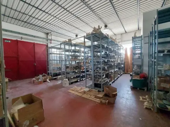 #19018 Opificio industriale con corte esterna