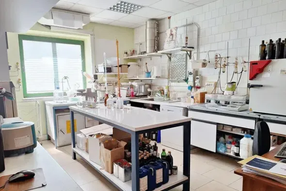 #24757 Opificio per produzione alimentare con terreni