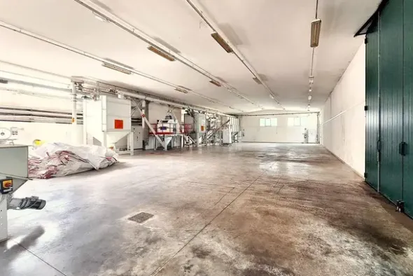 #24757 Opificio per produzione alimentare con terreni