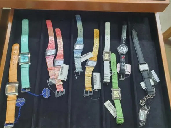 3#5945 Orologi da polso