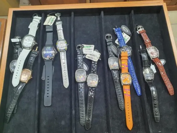 3#5945 Orologi da polso