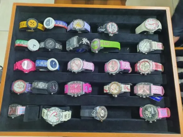 3#5945 Orologi da polso