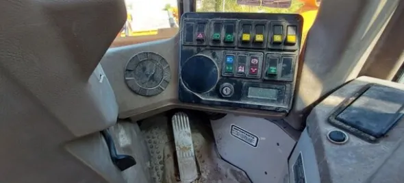 1#5575 Pala caricatrice Fiat Hitachi FA 130.2