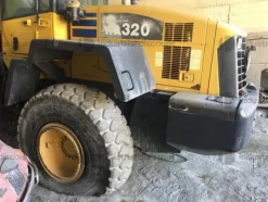 1#97800 Pala gommata Daewoo e Komatsu