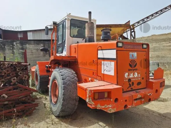 1#97800 Pala gommata Daewoo e Komatsu
