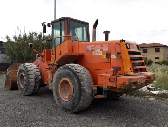 2#6217 Pala gommata Fiat Hitachi