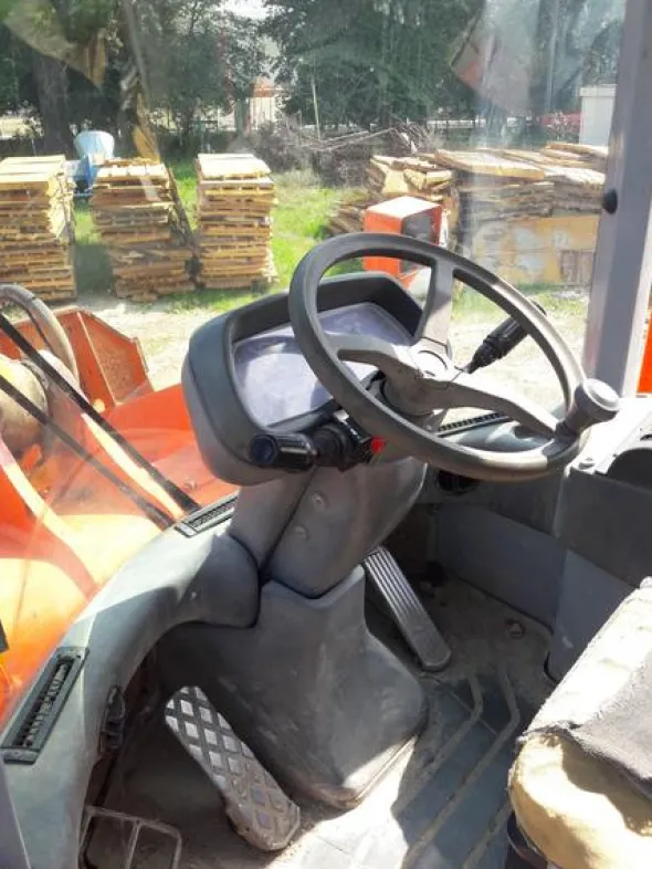 2#3163 Pala gommata Fiat Hitachi