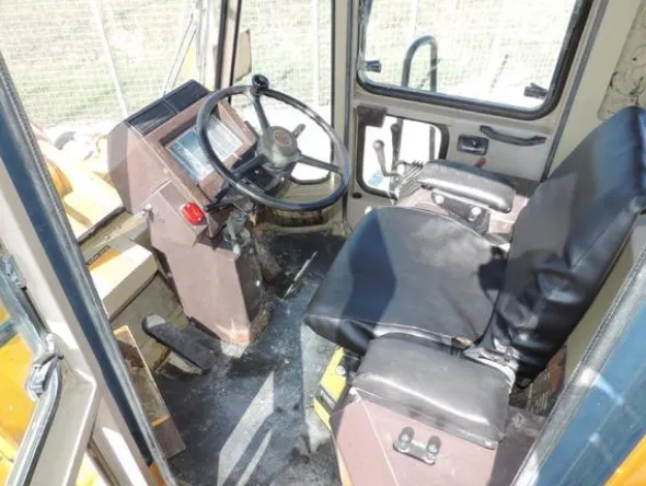 4#3513 Pala gommata Komatsu WA 450