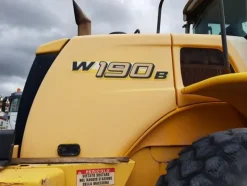 13#4479 Pala gommata New Holland