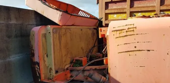 3#3901 Pale gommate Hanomag e Bobcat