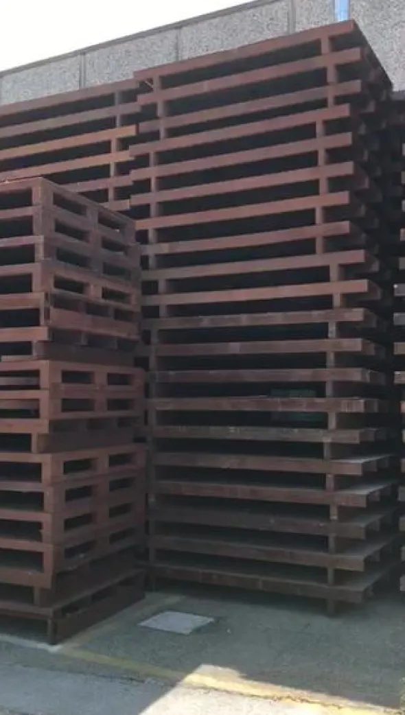 1#3154 Pallet in metallo