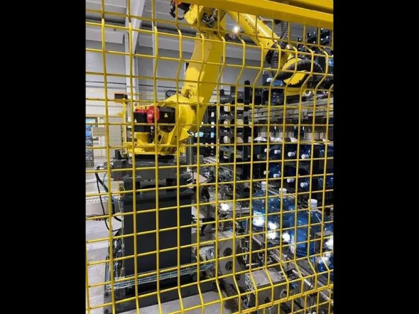PAL47 Robot pallettizzatore usato FANUC 10800 bph