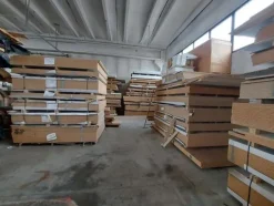 53#8616 Pannelli laminati di varie tipologie e dimensioni