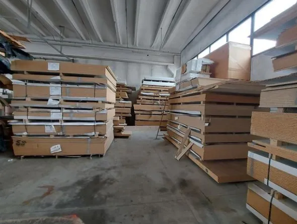 53#8616 Pannelli laminati di varie tipologie e dimensioni