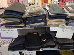 3#8933 Pantaloni e Jeans