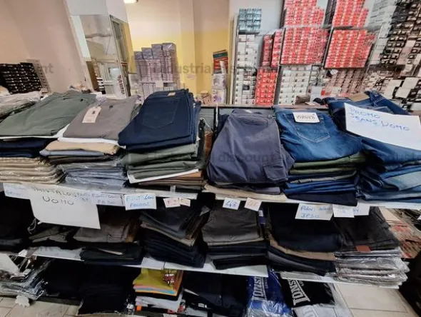 2#8933 Pantaloni e Jeans