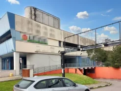 #24366 Parcheggi con Kartodromo