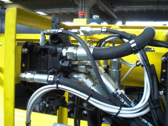 PARKER L90LS directional control valve