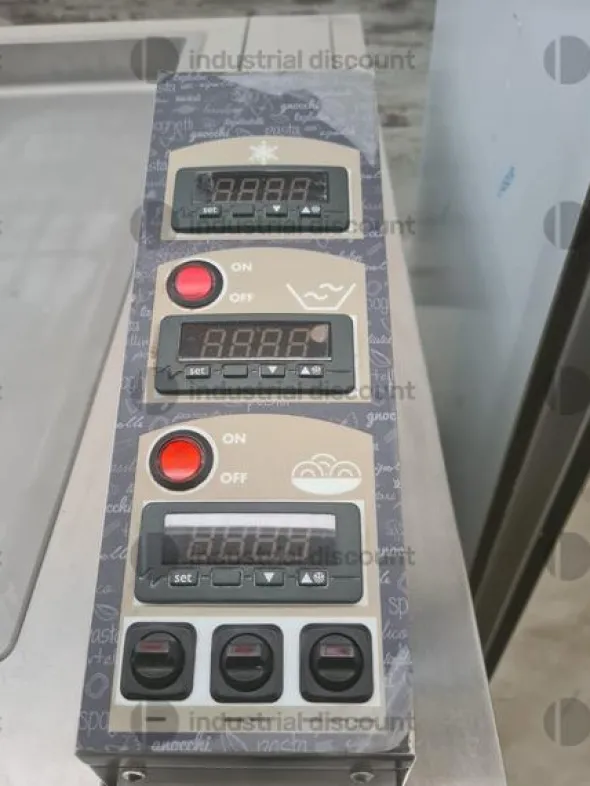 17#9204 Pasta Shop Station