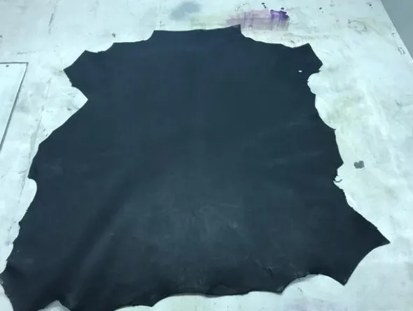 12#2342 Pellame incrociato crust Nigeria di colore nero