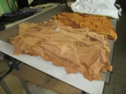 4#4223 Pelli di montone shearling e camoscio