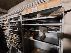 1#6777 Pezzi di ricambio di parti meccaniche e carrozzeria di autoveicoli Man