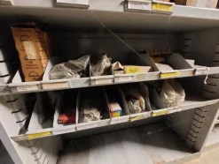 1#6777 Pezzi di ricambio di parti meccaniche e carrozzeria di autoveicoli Man