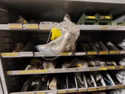 1#6777 Pezzi di ricambio di parti meccaniche e carrozzeria di autoveicoli Man