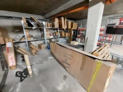 1#6777 Pezzi di ricambio di parti meccaniche e carrozzeria di autoveicoli Man