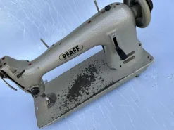PFAFF 34 macchina cucire lineare