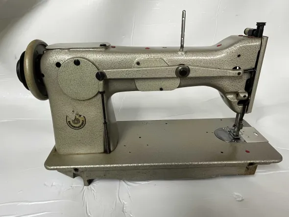 PFAFF 138 zig zag Like New Conditions