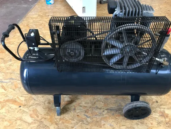 PG1105-1514 Compressore a pistoni