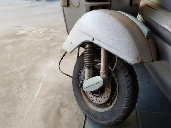 2#4002 Piaggio Vespa LML 150