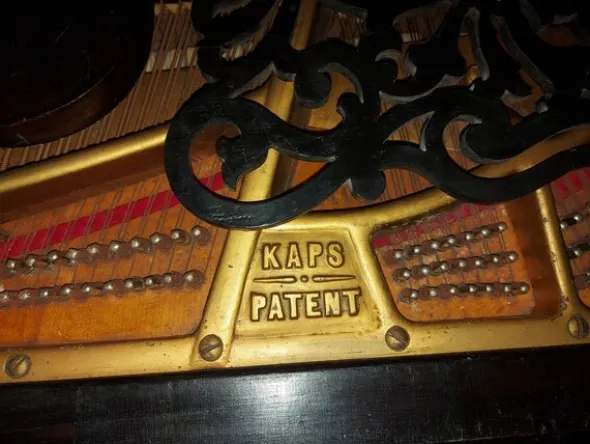 14#7625 Pianoforte a coda Kaps