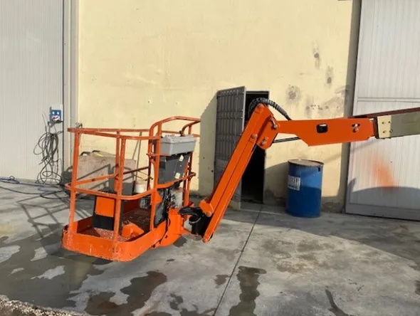 6#5755 Piattaforma aerea Boomlift JLG