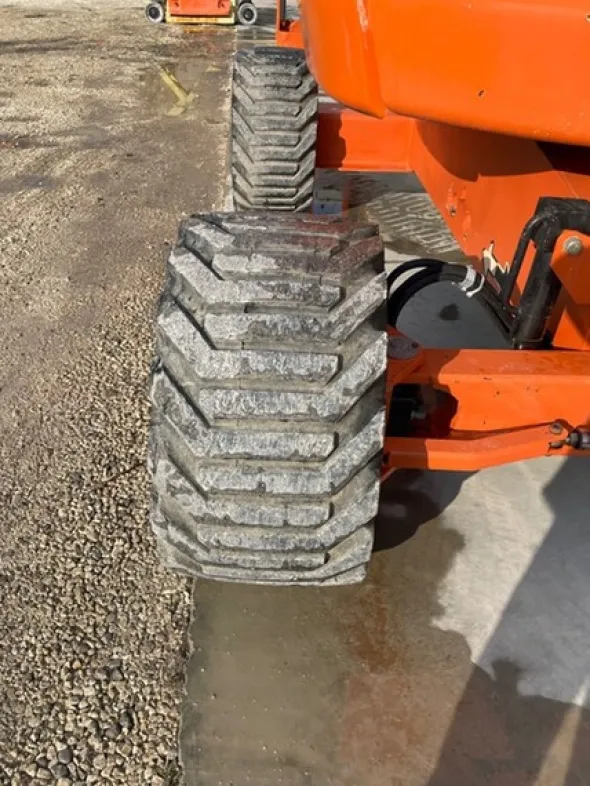 6#5755 Piattaforma aerea Boomlift JLG
