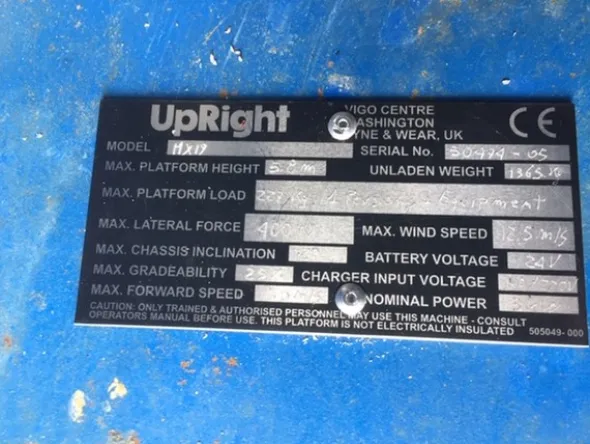 1#5218 Piattaforma aerea UprightMX19