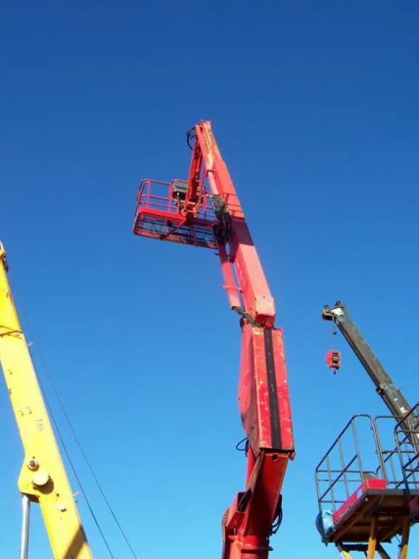1#6843 Piattaforma a pantografo