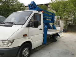 1#5244 Piattaforma CTE Sequani Z20E autocarrata su Mercedes